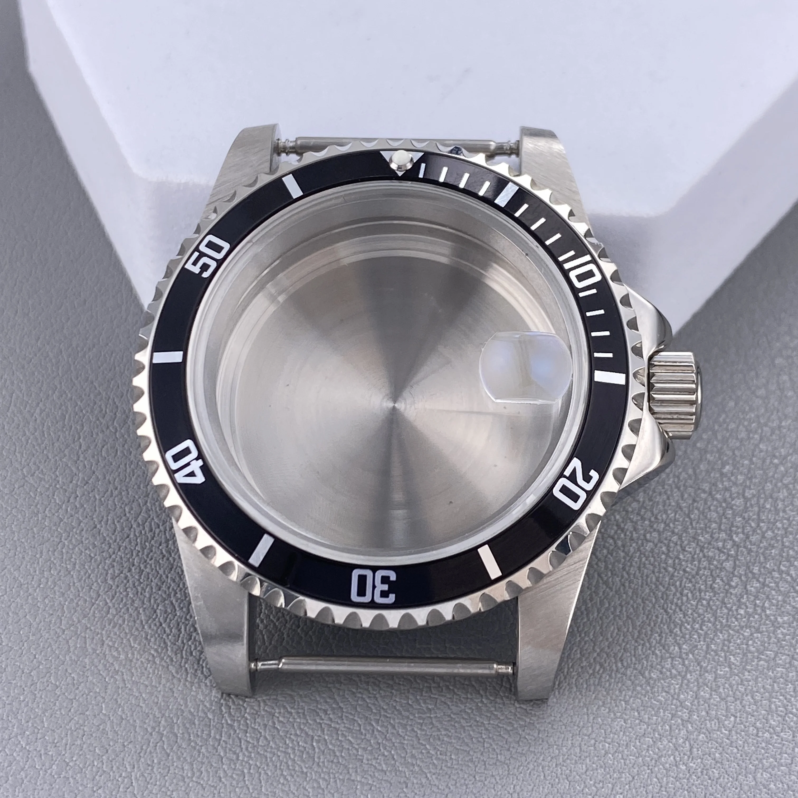 Vintage 39.5MM GMT/SUB Watch Case with 120-Click Bezel & Sapphire Glass
