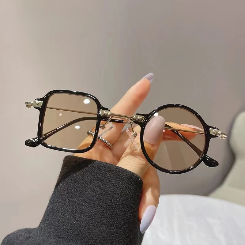 

Asymmetrical square frame sunglasses for women Trend shaped glasses UV protection sunglasses for men