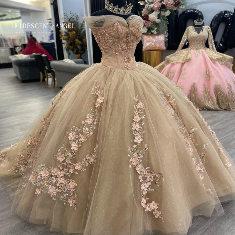 

IRIDESCENT Ball Gown Champagne Shiny Quinceanera Dresses Beading Lace Up Applique 3D FlowerAppliqued Tulle Pageant Prom Gowns