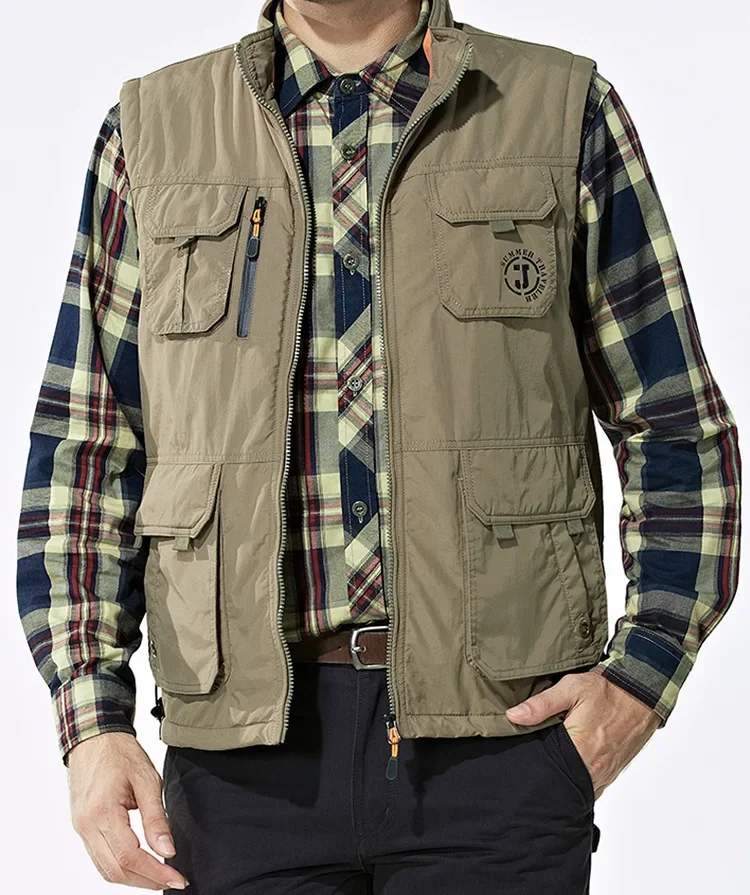 Description Picture 5 of itemMen Autumn Winter Vest Mens Casual Thicken Fleece Warm Waistcoat Outdoor Multi pocket Military Fishing Hiking Sleeveless Jacket