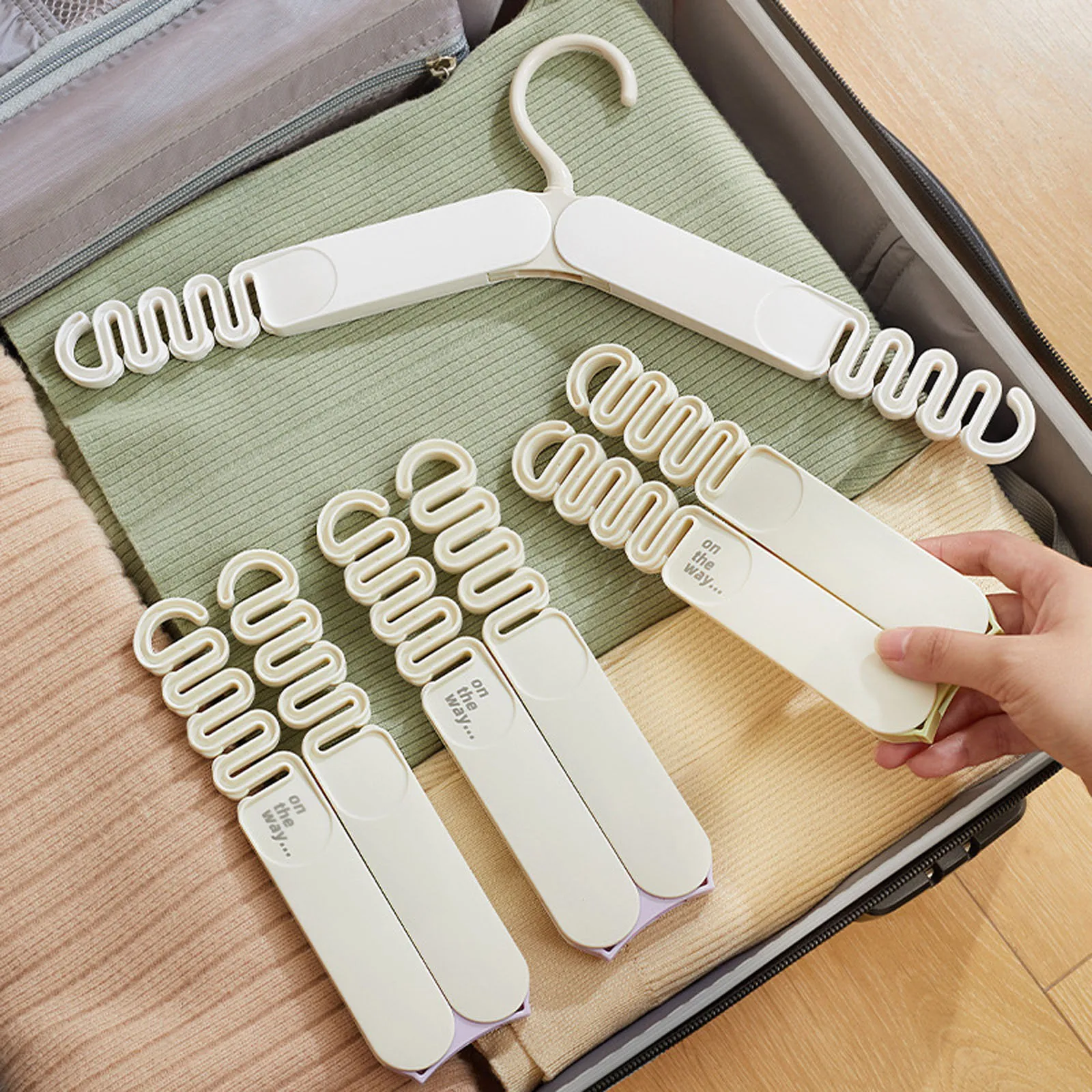 

Plastic Hangers Clothes Hangers for Clothing, Portable Folding Travel Hangers, Clothes Hangers, Clothes Drying Rack for Travel