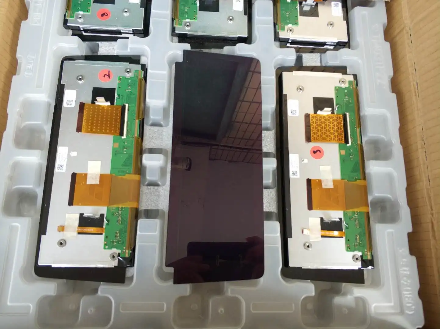 LQ088K5RX10/ LQ088K5RX10A/LQ088K5RX10T ڵ GPS ׺̼ǿ   ġ ũ Ÿ ο  8.8 LCD ÷ ȭ