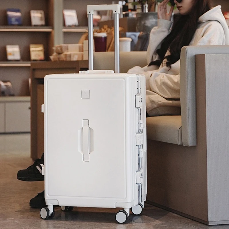 Aluminium Frame Cabin Suitcase With Cup Holder And Mute Wheels_voghion.com