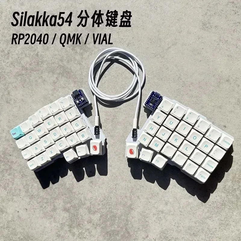 Silakka54 分割キーボード 有線 ホットスワップ QMK/VIAL S80dd3e7a974c49aea49e5ad17448a