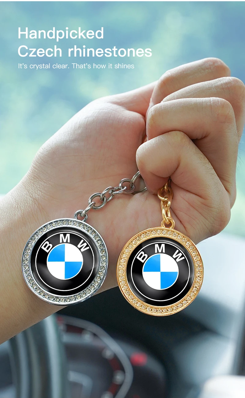 Car keychain zinc alloy close-up