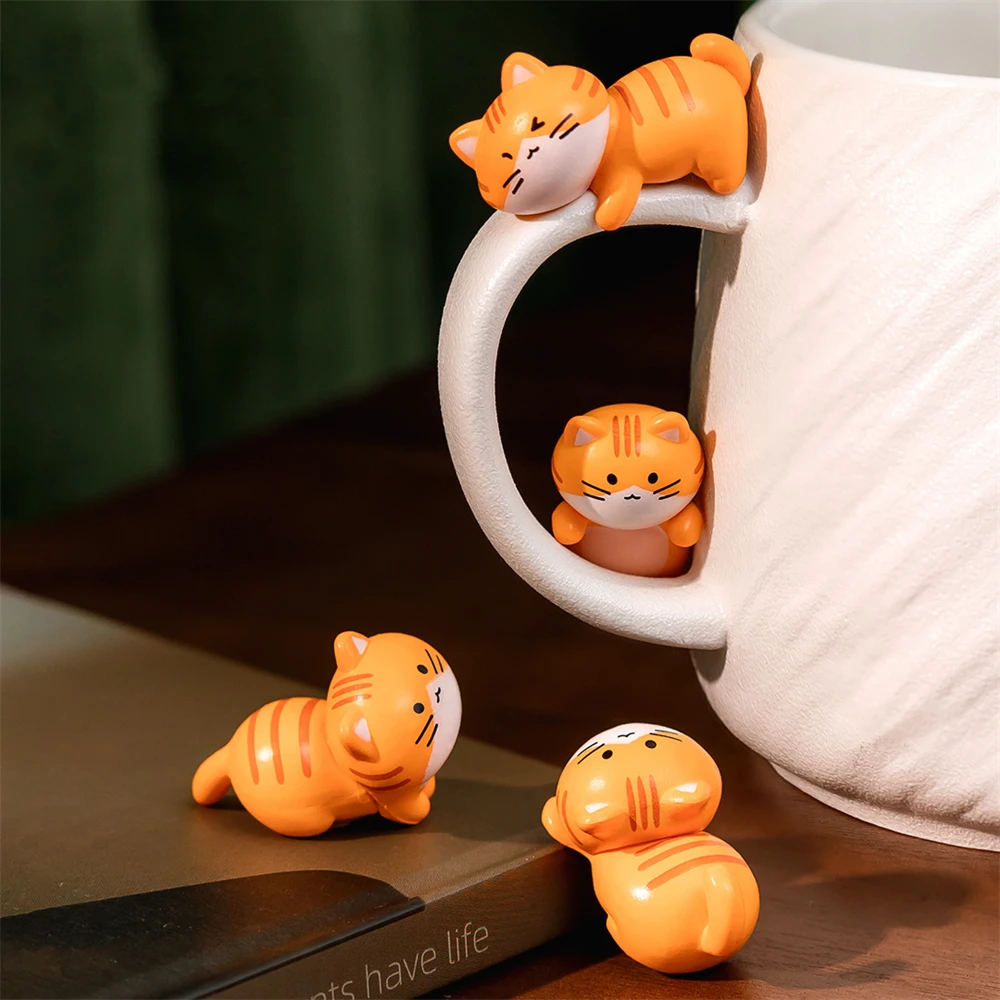 8 Pcs Mix Mini Resin Kitty Car Miniatures Ornaments Figurines & Sculptures Crafts Room Tabletop Decorations