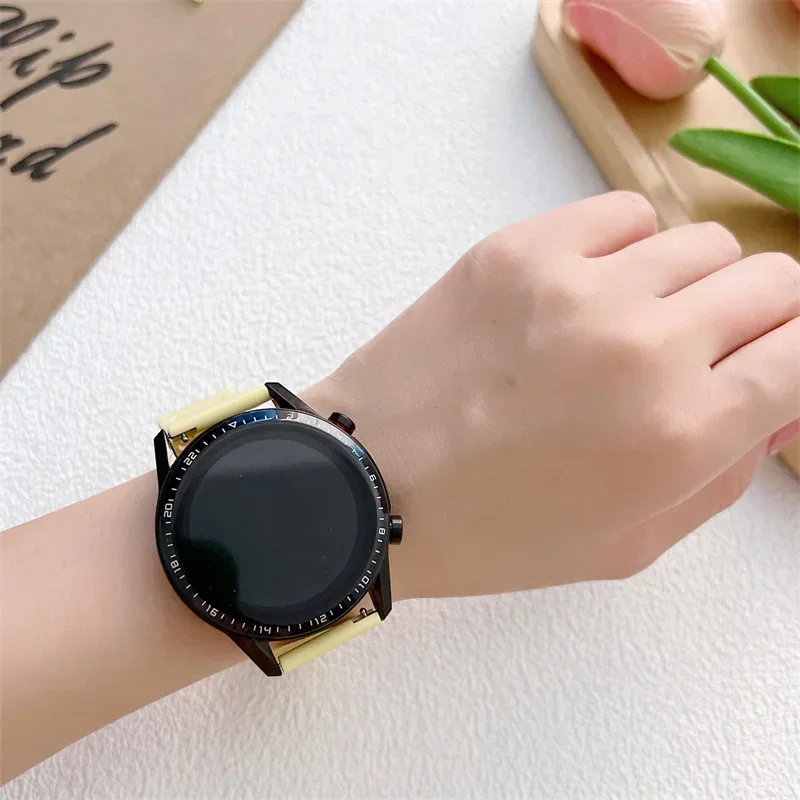 Carbon Fiber Watch Band - Premium Link Bracelet, 20mm/22mm Strap