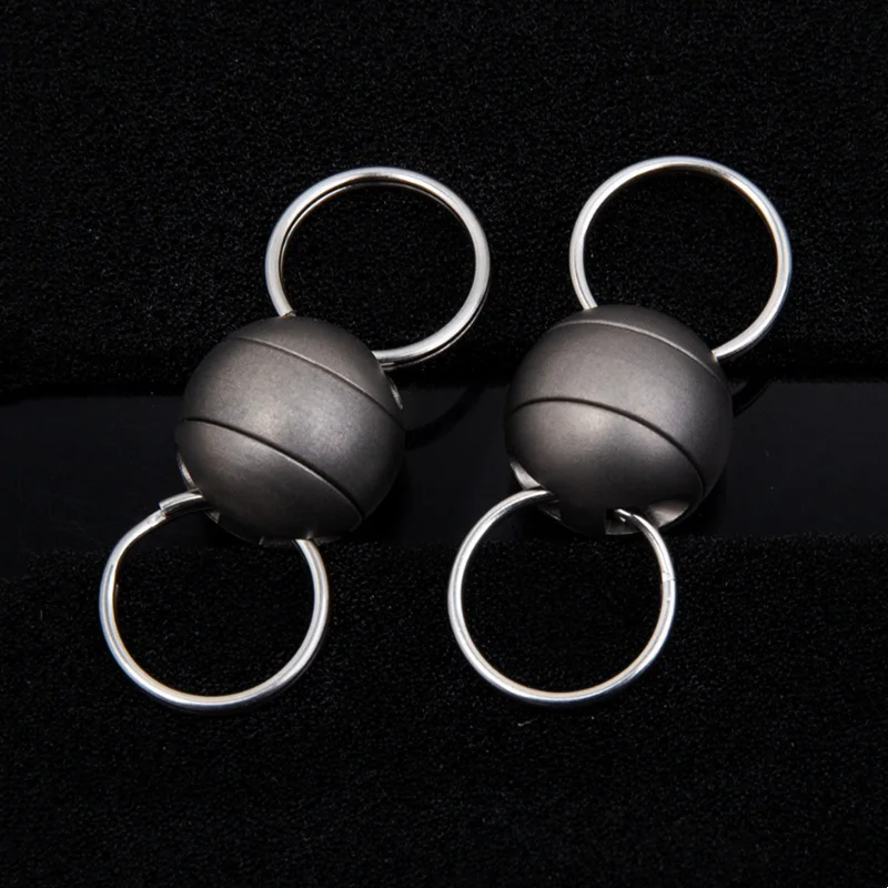 

Вращающаяся пряжка-брелок из титанового сплава в форме шара для повседневного использования