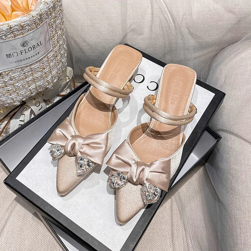 

Pointed Heel Sandals 2024 Summer Low-Heeled Shoes With Strap Med Suit Female Beige Large Size Low-heeled Retro High Medium Black
