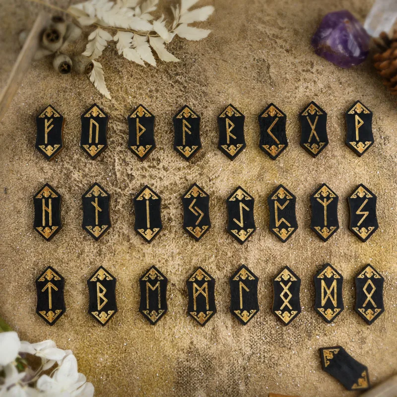 Holz-Runen-Set 14-teilig – Graviert Mit Symbolen, Inkl. Samtbeutel, Für Wahrsagerei & Spiritualität