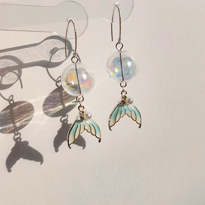 Transparent Goldfish Pendant Earrings Image 9