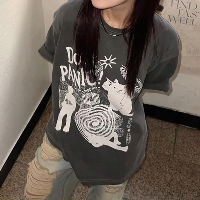 

American Retro Graffiti Printed Hip Hop T Shirts 2023 Summer Women Short Sleeve O Neck Vintage Gray Hip Hop Tops Tees