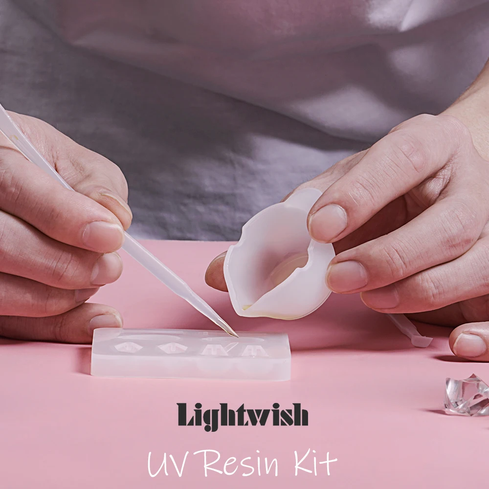 UV Resin Kit with Light, 100g Super Crystal Clear Hard Resin Glue Non-Toxic  UV Resin Starter Kit for Jewelry Making,Keychain - AliExpress