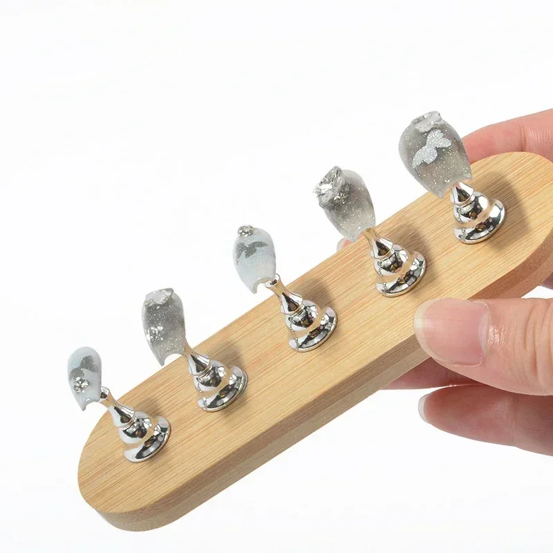 Slide image 2e82b80ecfb34389ae8718db08a8bc6b