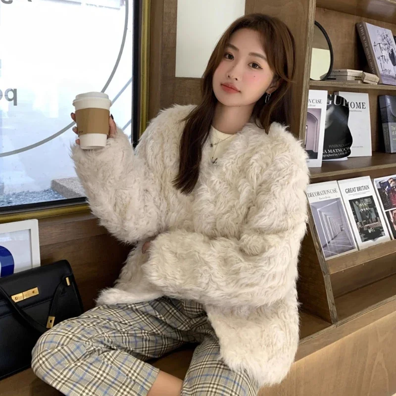 Women High-End Faux Fox Fur Coat Winter Female Thickened Warm Pure Color Eco-friendly Plush Outcoat Fashion Casual Short Outwear