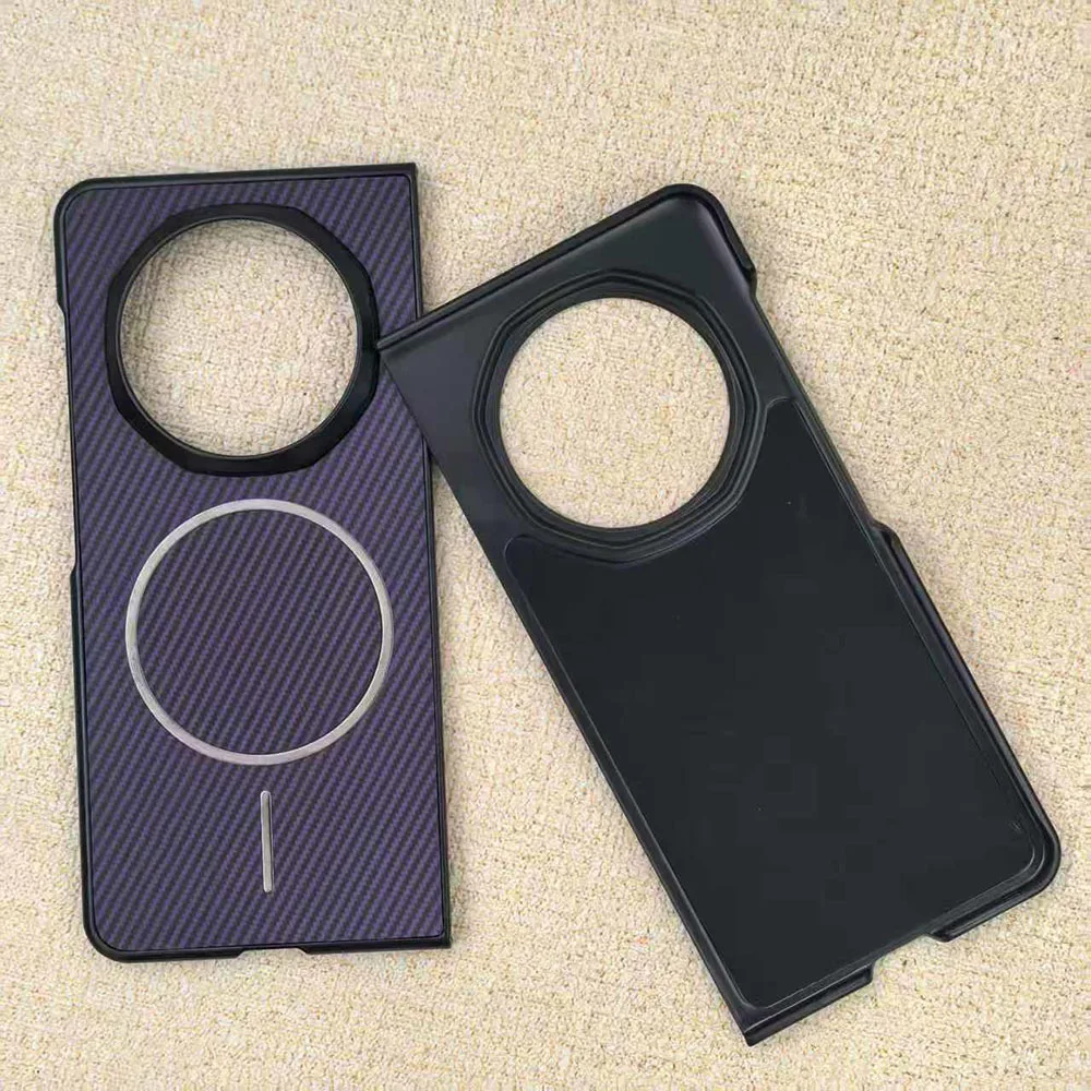 Premium Carbon Fiber Magnetic MagSafe Protective Back Cover