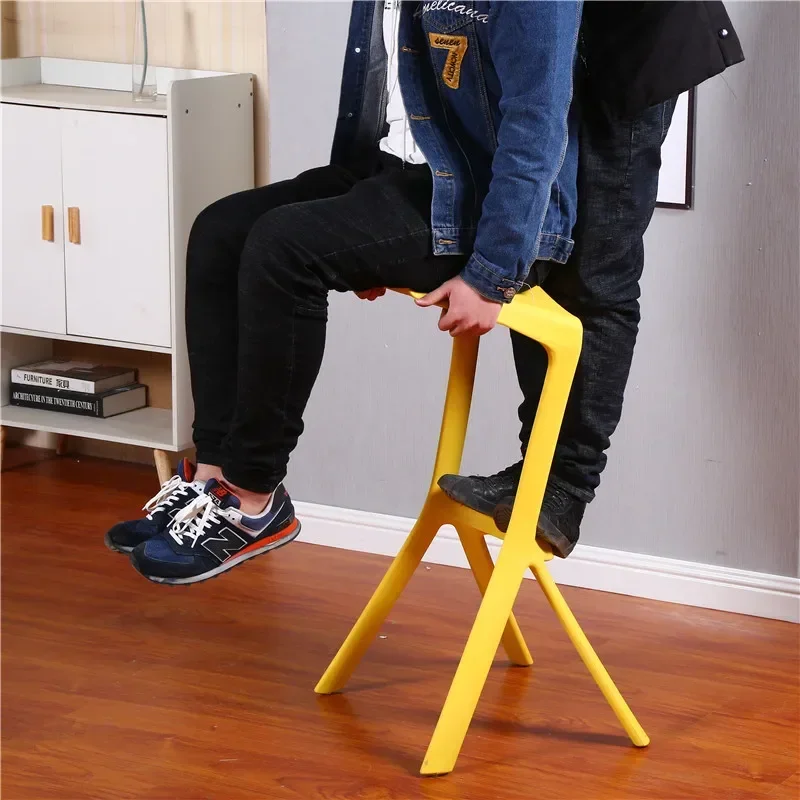 Nordic Plastic Stools Home Leisure Bedroom Ottomans Furniture Modern Girl Dressing Stool Creative Hotel Front Desk Chair