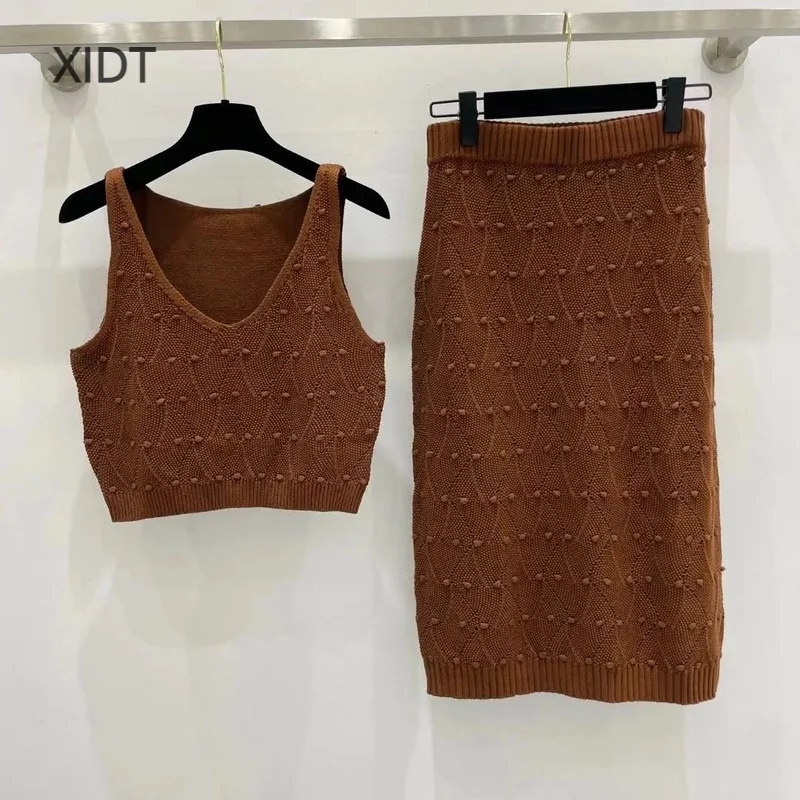 

Spring/Summer New Women's Slim Fit and Slimming Diamond Plaid Tank Top Two Piece Skirt
