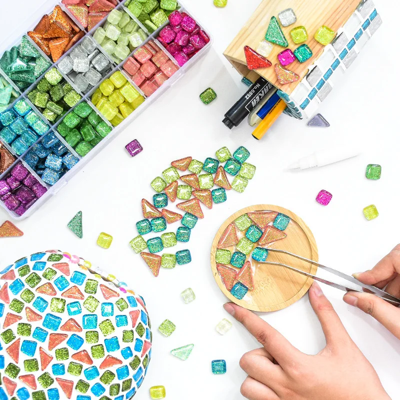 Glass Mosaic Tiles 50pcs Mixed Color Shine Stained Bulk Assorted Shapes Glitter Crystal for DIY Art Crafts Home Decoration