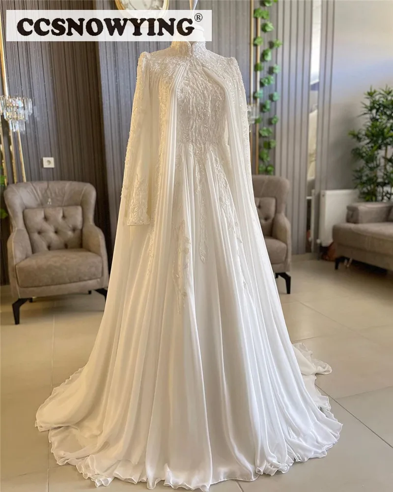 Chiffon Appliques Long Sleeve Muslim Wedding Dress for Bride with Cape