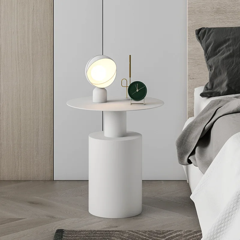 Nordic Style Bedside Table Modern Minimalist Bedroom Round Creative Bedside Table Light Luxury Iron Small Table Dropshipping