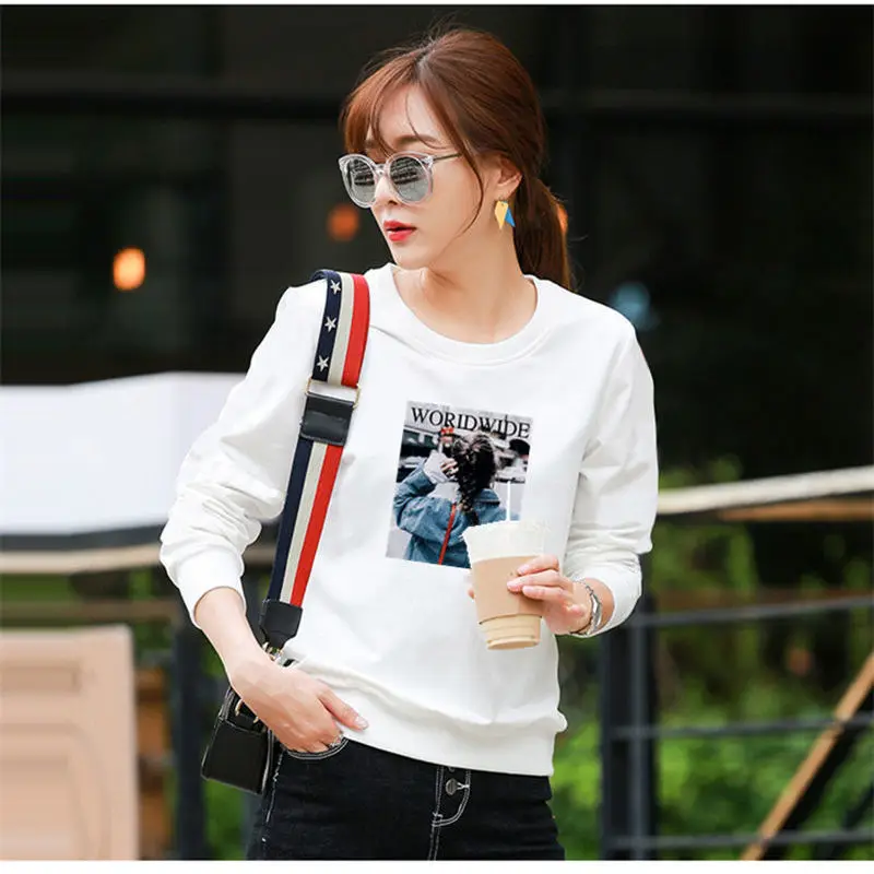 Spring Lady New Loose Appear Thin Long Sleeved Thin Style Korean Round Neck Patchwork Contrasting Colors Insert All-match Tops 4