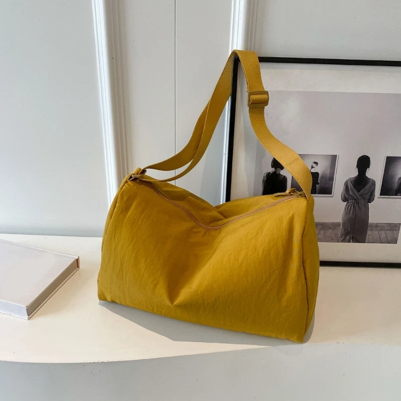 Stylish and Practical Nylon Hobos Bag Compact and Durable Crossbody Bag for Everyday Use E74B