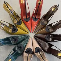 Sandales creuses simples à dos pointu pour femmes, chaussures de Banquet polyvalentes, mode européenne et américaine, nouvelle collection printemps et été 2026 2