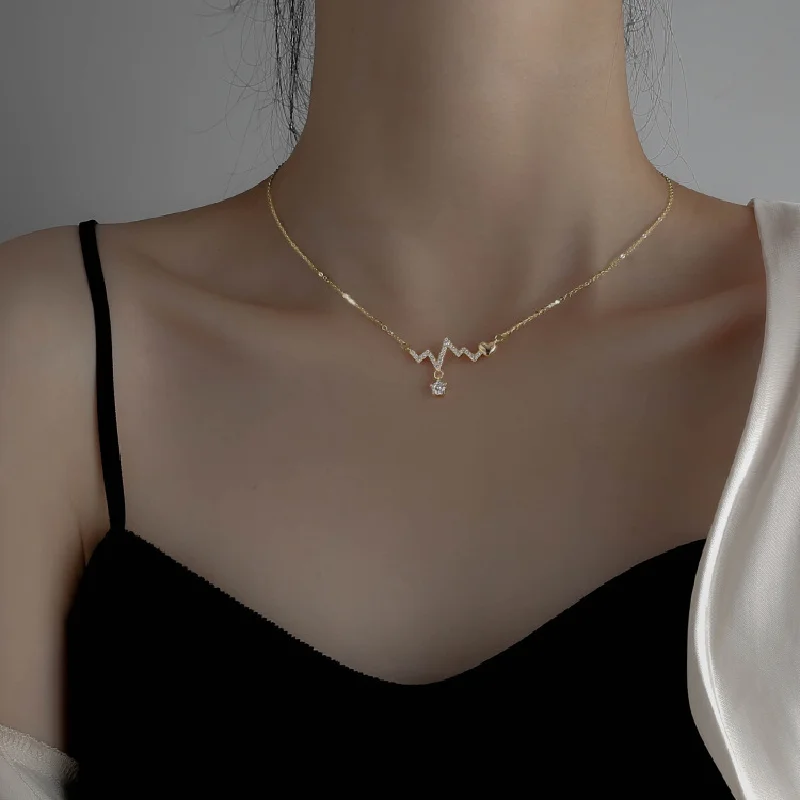 

2023 New Pearl Necklace For Women Heart Stitching Pendant Women's Clavicle Chain Trendy Choker Jewelry Accessories Free Shipping