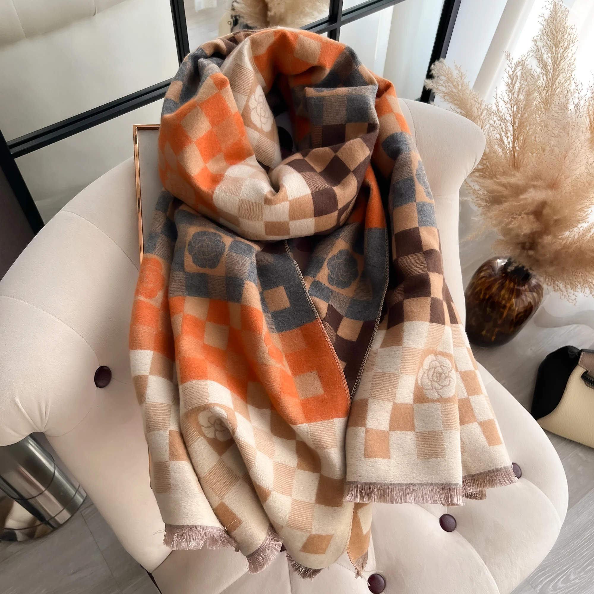 2024 nuova sciarpa autunnale donna inverno caldo sciarpe di Cashmere ragazze dolce morbido scialle di Pashmina scialli da sole all'aperto 3