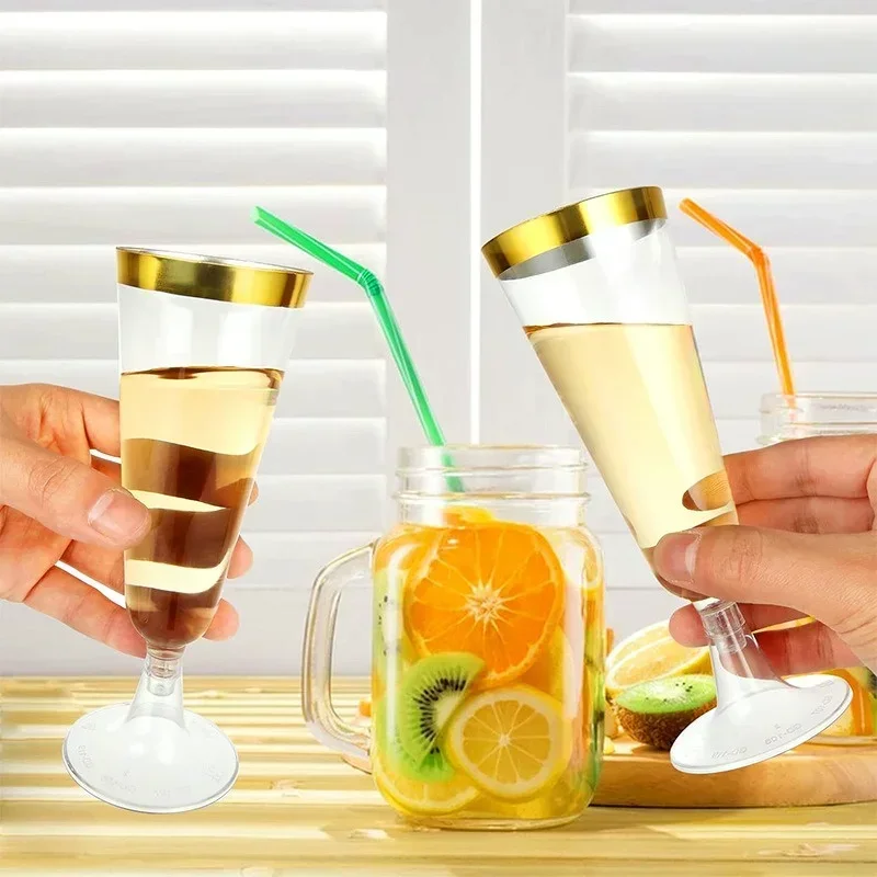 Elegant Clear Plastic Champagne Flutes for Luxurious Events 19