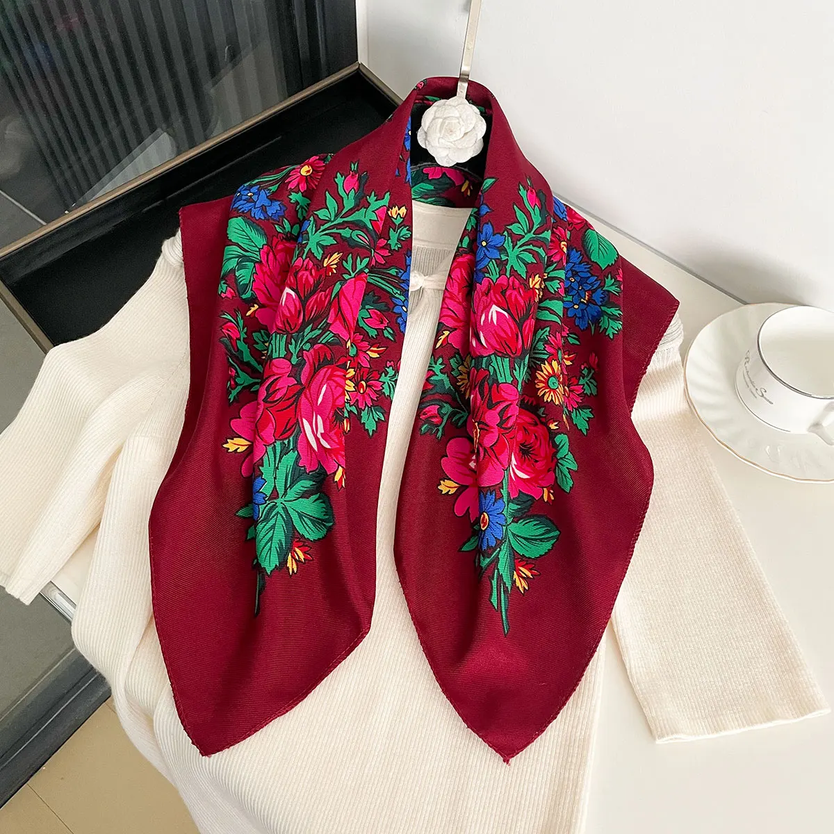 2025 Latest 70cm Cotton Floral Print Women Bandanas Square Scarf Girls Headband Accessories Handkerchief Neckerchief Hairscarf