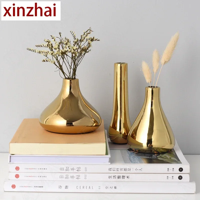 

Modern Gilded Ceramic Vase Creativity Mini Office Desktop Flower Vases Simplicity Living Room TV Cabinet Dried Flowers Organizer