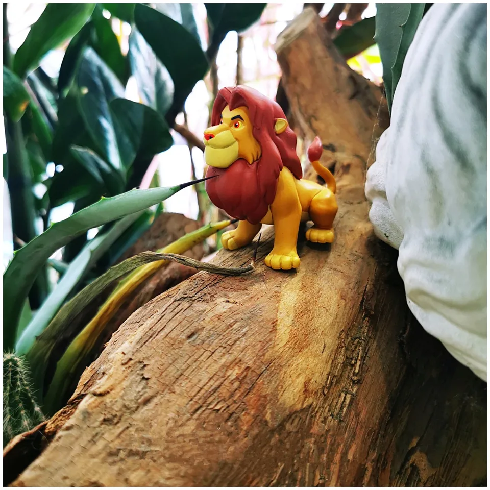 ディズニー-ライオンキングのアクションフィギュア,シンバティモン