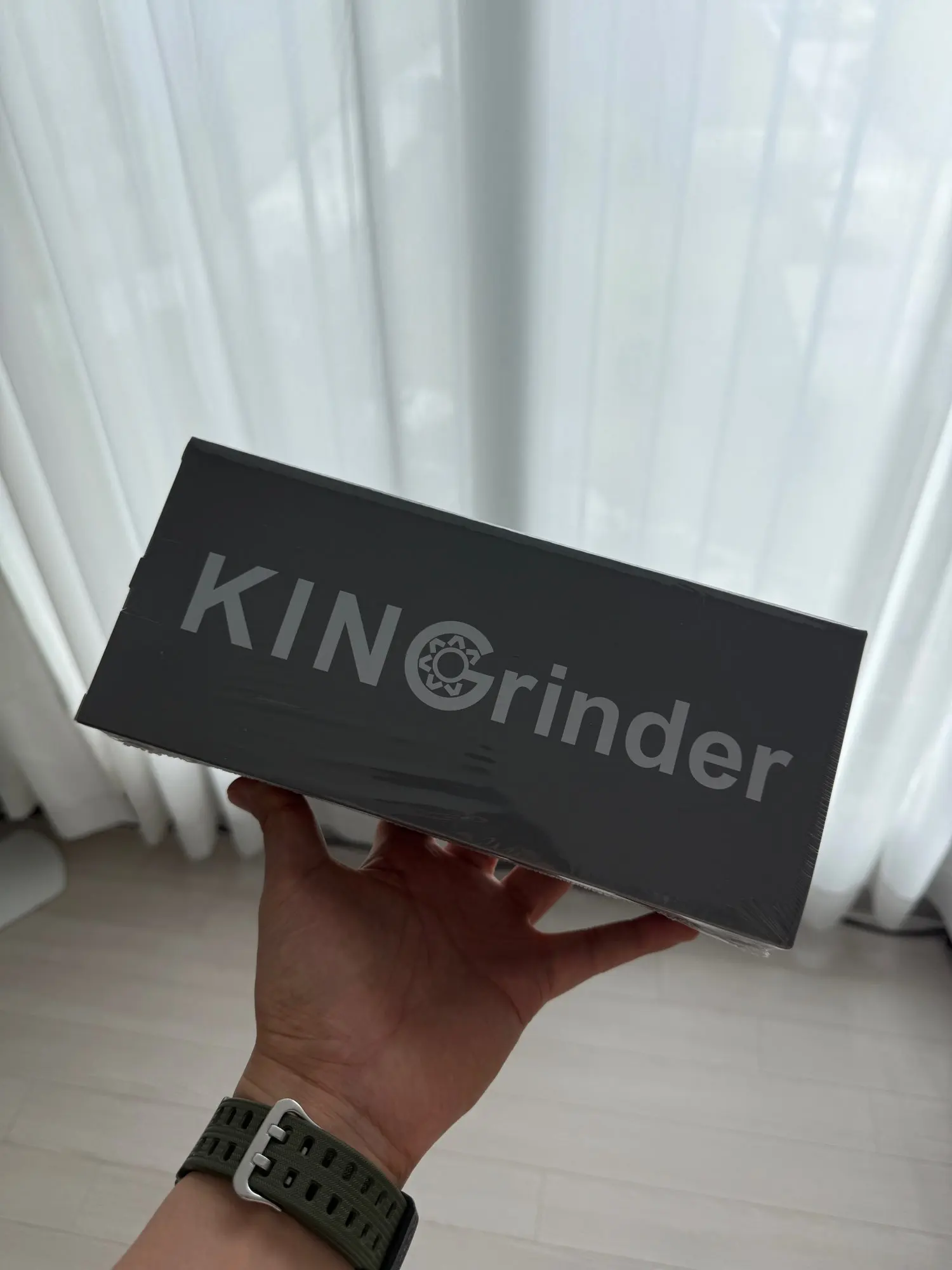 Kingrinder K4 /K6 manual coffee grinder portable mill 420stainless steel 48mm stainless steel Titanium plating burr photo review