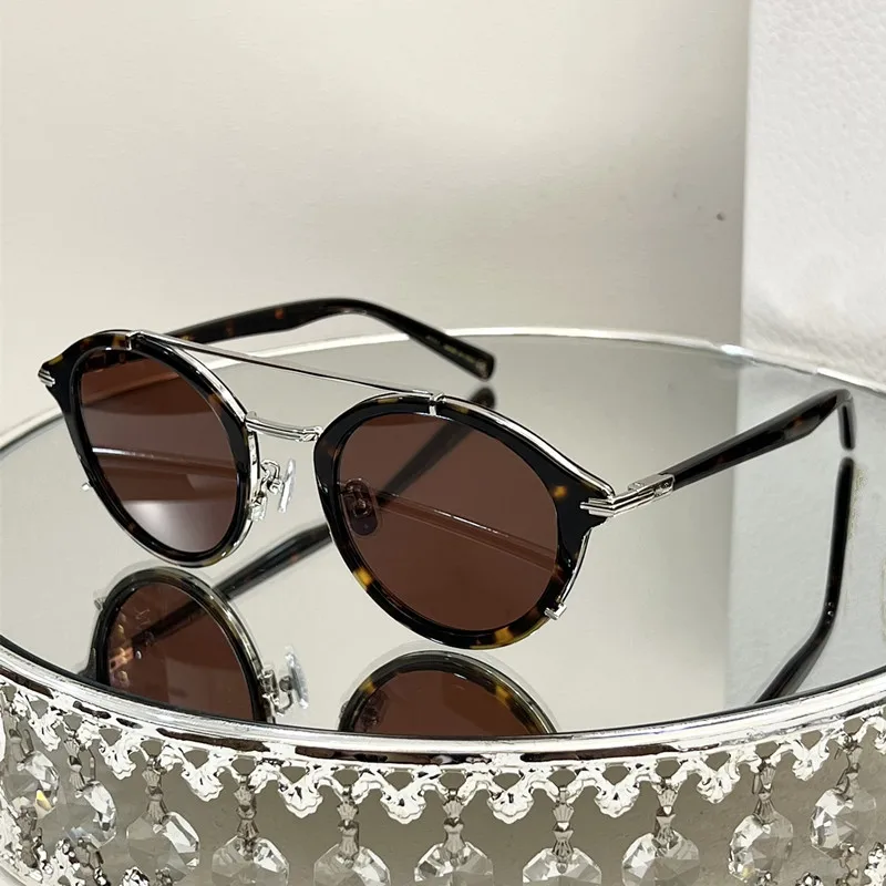 

2023 Popular Fashion Small Round Punk Double Bridge Women's Sunglasses Luxury Retro UV400 Men's Riveted Sunglasses