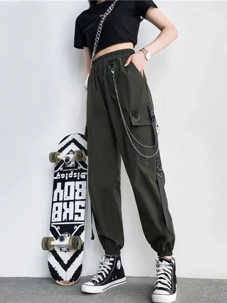 

Women's Plus Size Flap Pocket Drawstring High Rise Parachute Baggy Cargo Pants