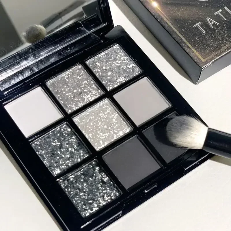 9 Colors Glitter Eyeshadow Palette Eye Shadow Eye Shadow Plate Punk Smokey Cool Toned Eyeshadow Palette Dark Gray Black Nude Eye Pigments Makeup