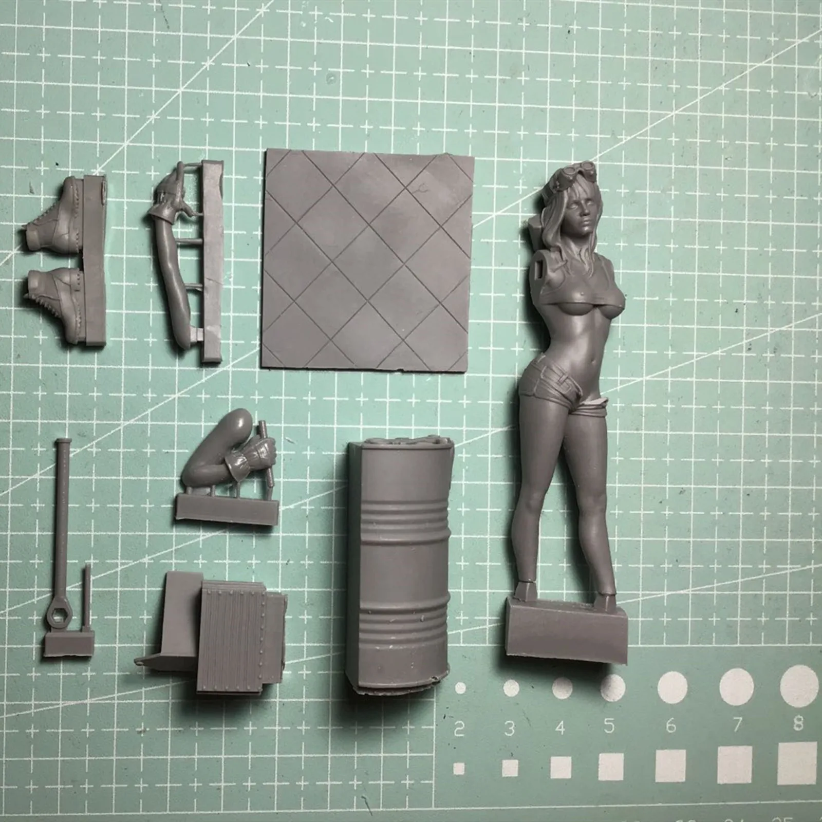 модели из смолы. смоляные модели девушки 75 мм. статуэтки из смолы. фигурки из смолы фэнтези. фигурки девушек из смолы.