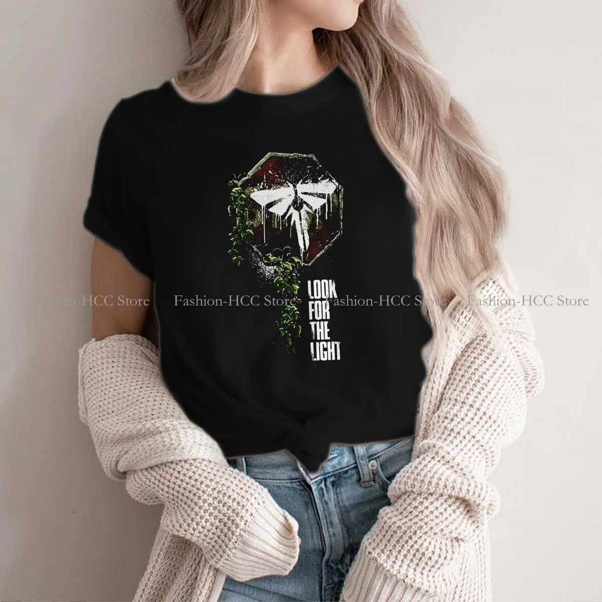 

Look For The Light Special Polyester TShirt The Last Of Us Tess Bill Game Top Quality New Design Gift Clothes T Shirt Stuff