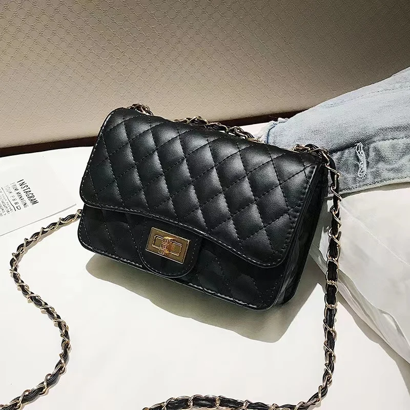 

Женская сумка, новинка 2024, модная Корейская версия, женская сумка на цепочке, маленькая Очаровательная прозрачная сумка на одно плечо, женская сумка с V-образным вырезом