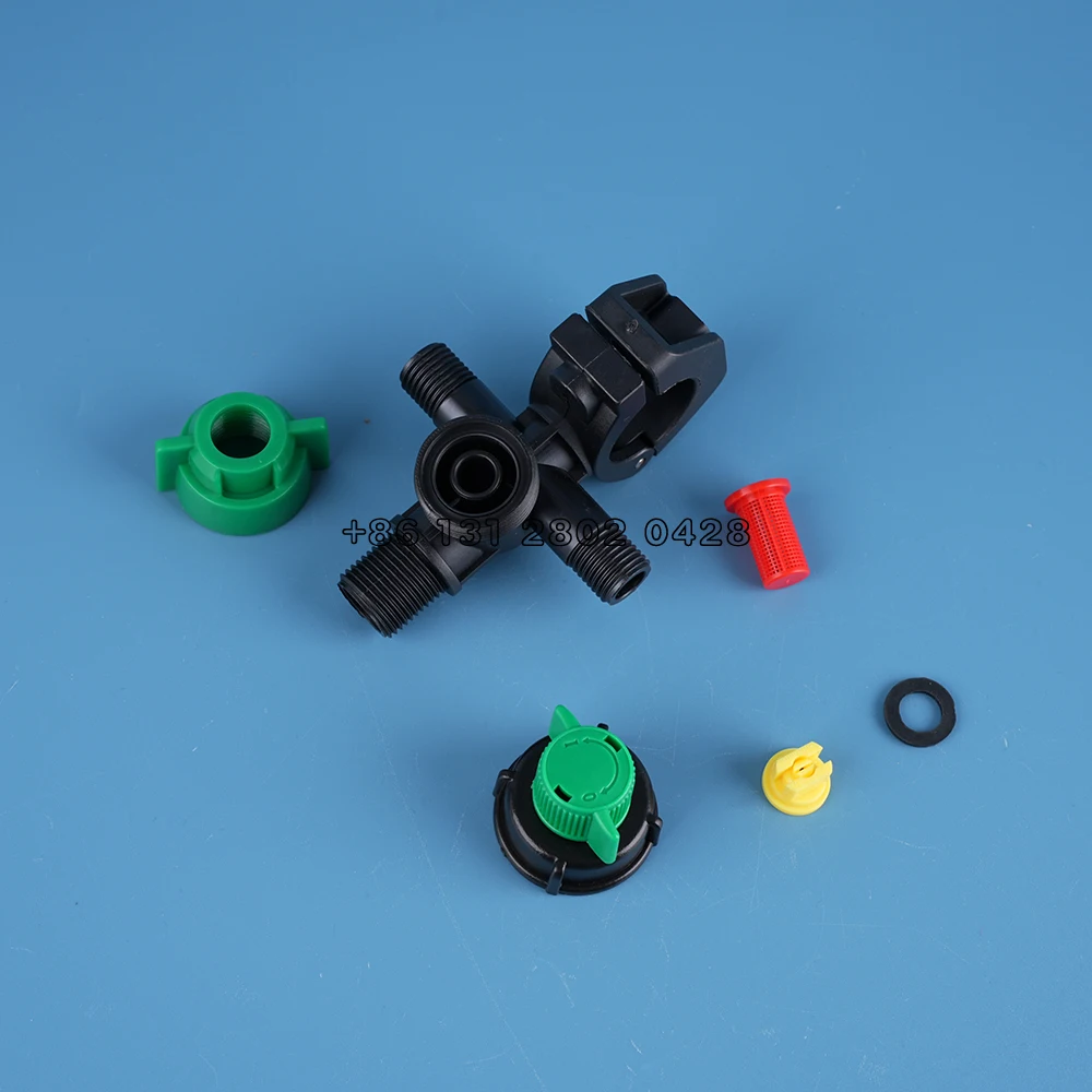 Agricultural pesticide spraying nozzle clamp 25mm tubular external water outlet 110 degree fan-shaped nozzle anti drip