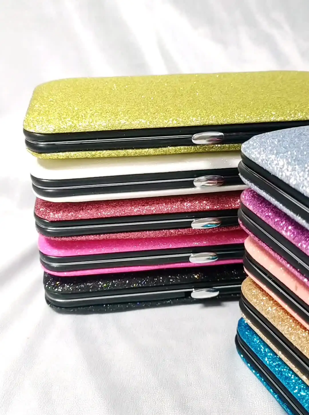 まつげエクステンションピンセット収納ボックス 7 スロット光沢のある