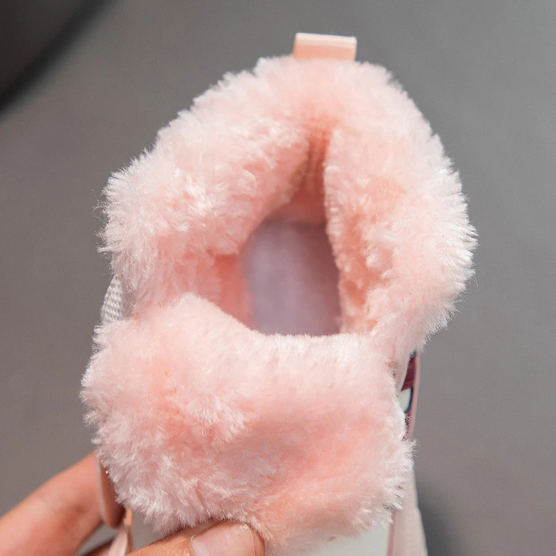Warm Children Sneaker Winter Girls Cotton Shoes Luxury High Top Trainers School Sports Tennis Snow Girls Boy Fur Sneaker Boot