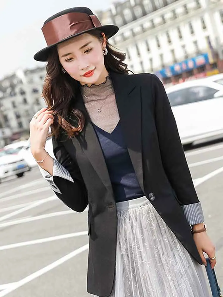 Single Button Blazer Casual Fashion Style Jacket Office Lady Coat Wear with Two Pockets
