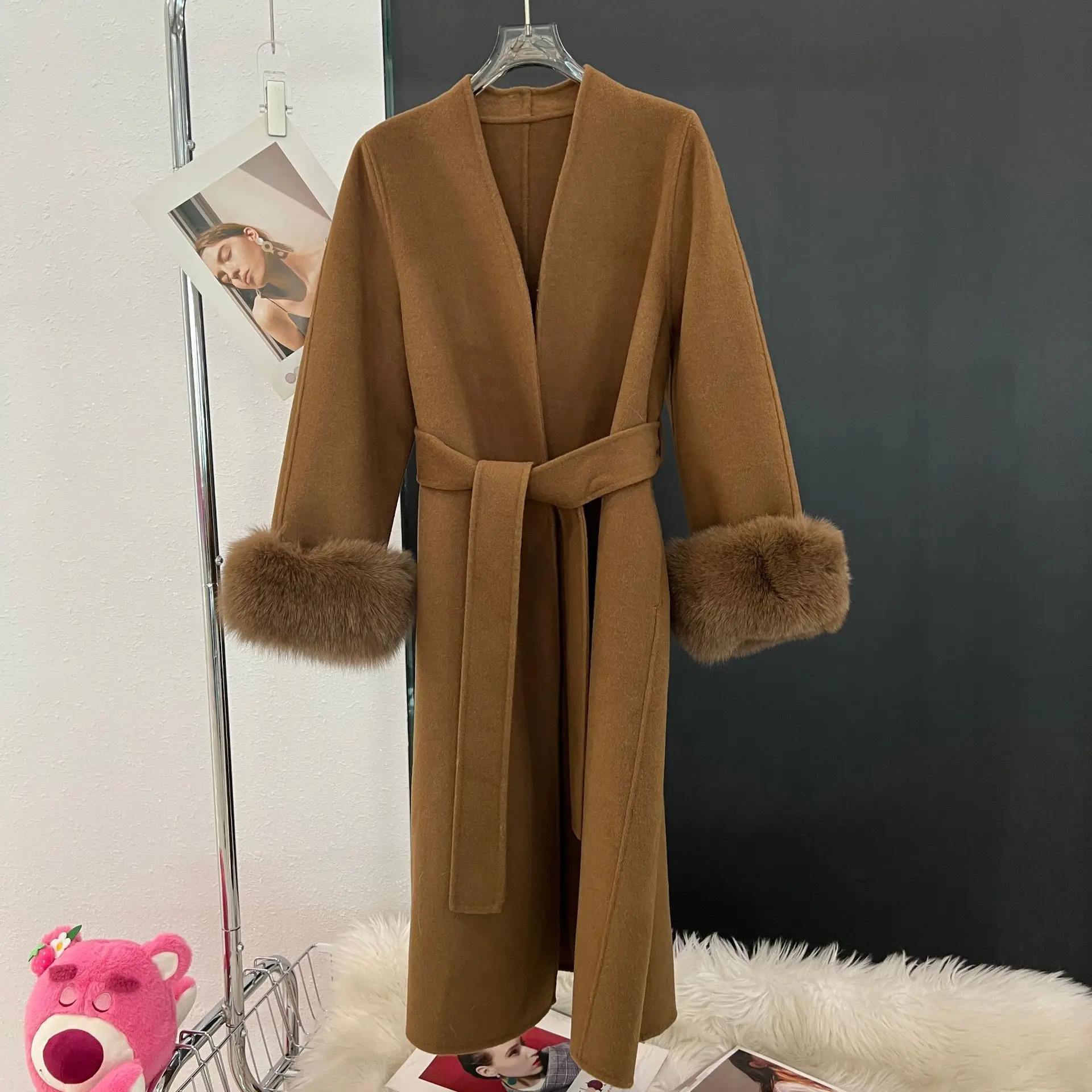 

Autumn and Winter New Haining Fur Coat with Wool Double sided Wool Coat Women's Long Bathrobe Fox Fur Cuffs 2023
