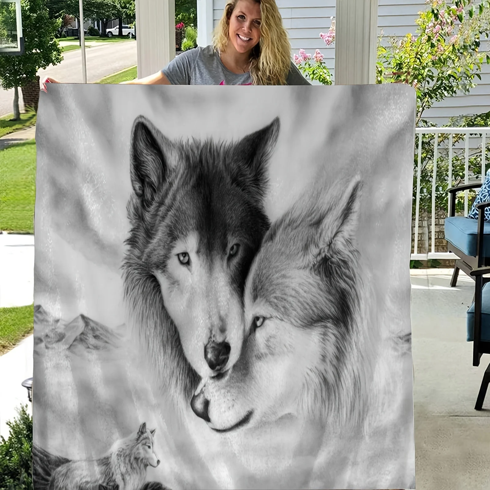 gray-wolf-skull-rose-throw-blanket-cozy-soft-black-white-fleece