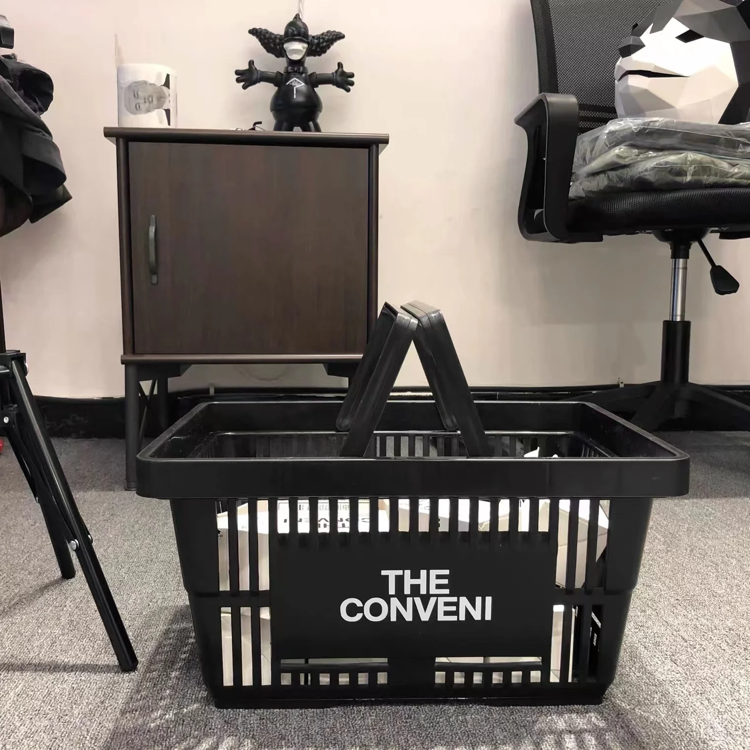 

ARMOR MADNESS THE CONVENI Convenience store shopping basket Hiroshi Fujiwara's same style Japanese trendy ornaments