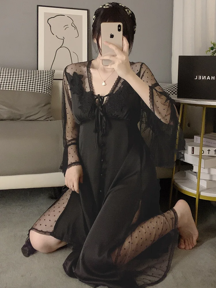 

FZSLCYIYI Sexy Female Lace V-Neck Long Sleeve Nightgown Women Sleepwear Nightdress Silky Satin Nighty Gown Loungewear