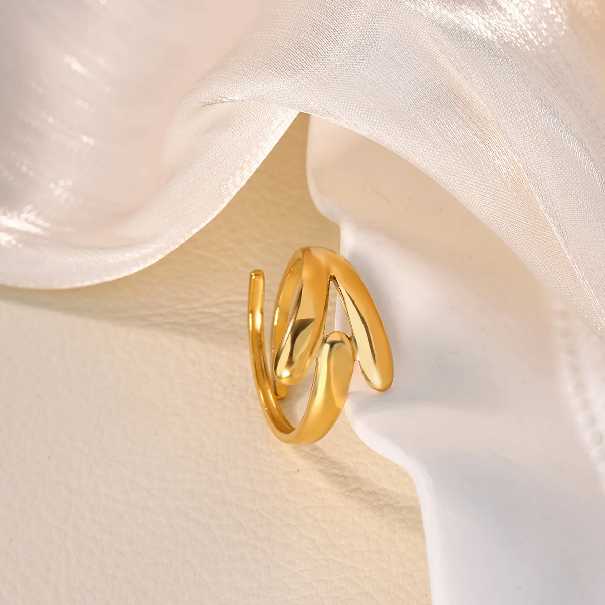 Durable Adjustable Ring for Women Gold Stainless Steel Geometric Line Jewelry